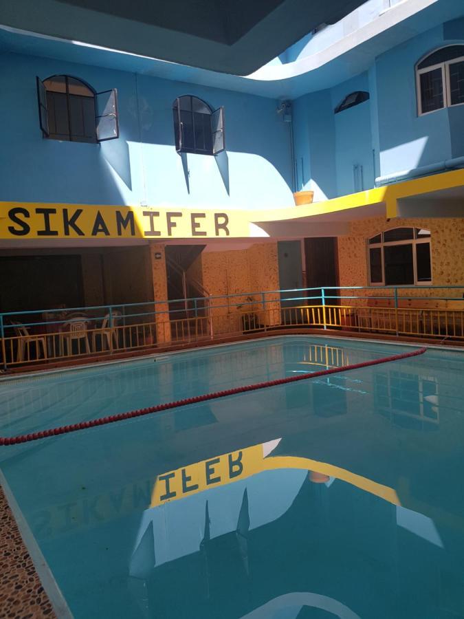 Sikamifer Hotel Quatre Bornes Esterno foto